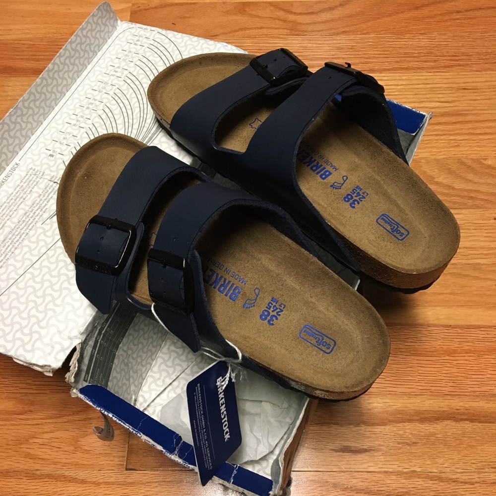 Birkenstock Navy Arizona size 38. Brand new